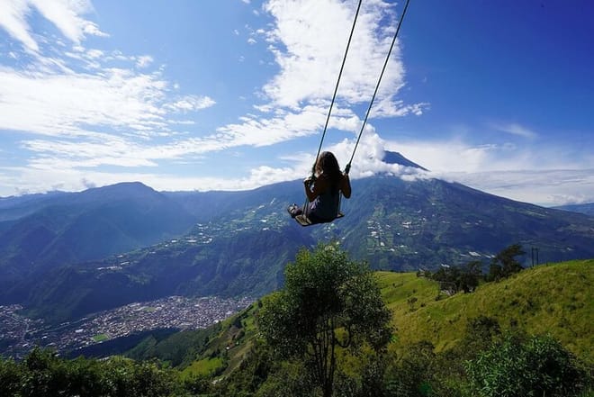 La Casa dek Arbol Swing