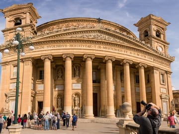 Afternoon Valletta Harbour Cruise and Free Time In Sliema (Including Guide and Transport)