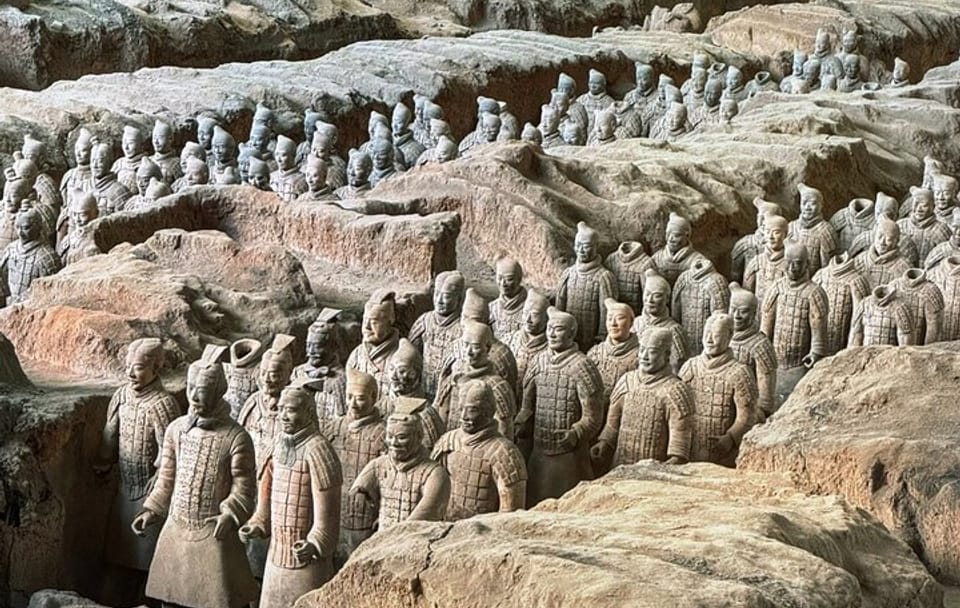 3-Day Cultural Tour of Xi'an: Terracotta Army & City Wall