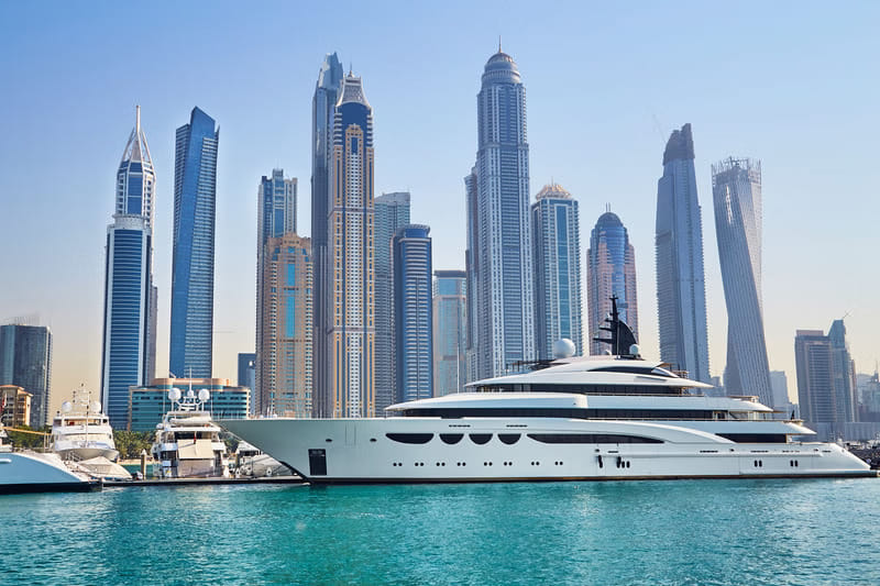 Dubai: Luxury Shared Yacht Tour with Breakfast or BBQ – Explore Iconic Dubai from the Sea