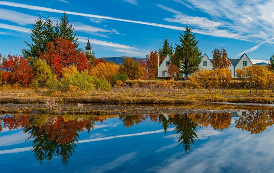 6-Day Sightseeing Tour of Reykjavík and Iceland's Highlights