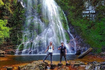 Private Trekking and Waterfalls Tour in Sapa and Tam Đường