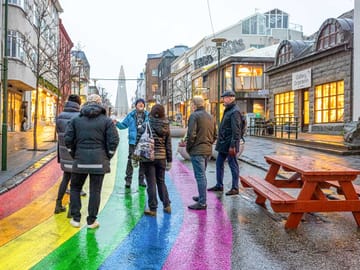 Describing the rainbow road and Hallgrimskirkja church