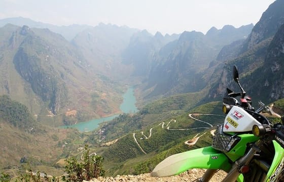 2 Days 1 Night Ha Giang Loop Motorbike Tour