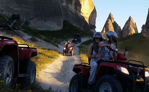 Cappadocia Sunset Quad Biking Tour in Göreme