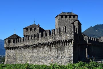 Guided Walking Tour of Castelgrande and Bellinzona's Historic Center