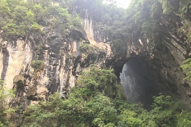 Private Day Tour to Gulong Canyon and Cave Fairland from Guangzhou 4