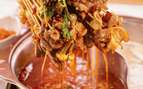 Private Sichuan Food Tour in Chengdu with Hot Pot Dinner