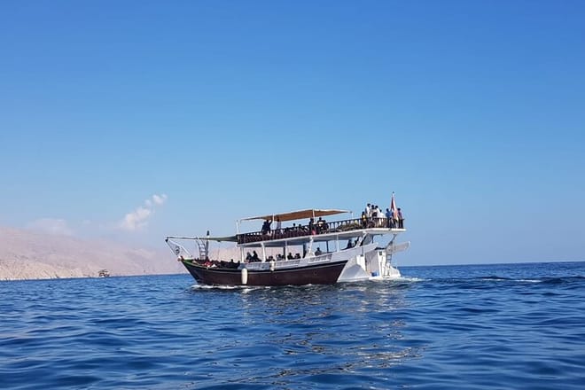 Fujairah Dhow Cruise Package