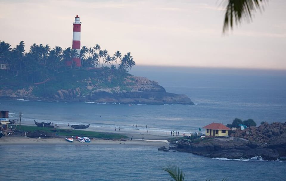 Private Day Tour of Trivandrum and Kovalam Highlights