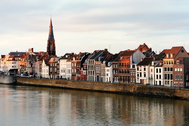 TOP Maastricht : Private Guided Tour with your mobile 7