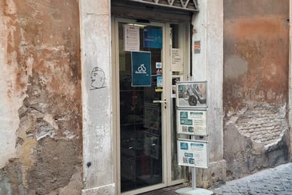 Electric Bikes at Piazza Venezia