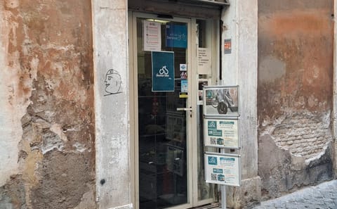Electric Bike Tour of Rome Starting at Piazza Venezia