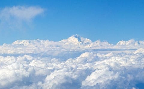 Kanchenjunga Base Camp Trek: 21-Day Himalayan Adventure
