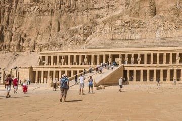 Day Trip to Luxor from Hurghada: Explore Ancient Egypt