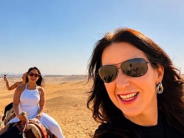 Guided Full Day Tour of Giza Pyramids and Old Cairo