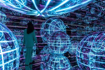 Book a Trip to a Beautiful Universe – Aya with Surprise Tourism