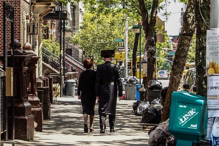 VIP Contrasts Tour in New York City: English/Spanish