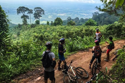 2-Day Hiking and Mountain Biking Adventure in Doi Suthep, Chiang Mai