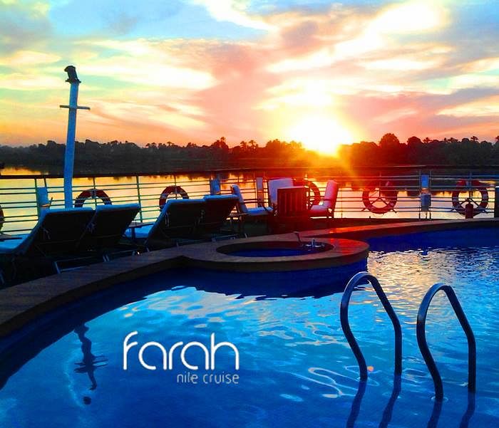 swimming pool of farah nile cruise