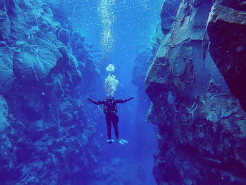 Deep Into the Blue - Silfra Diving from Reykjavík, photo 11