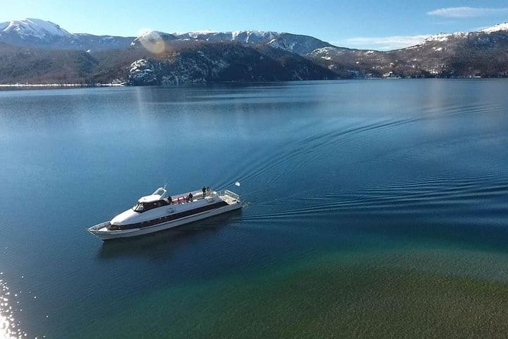 Lacar Lake Navigation