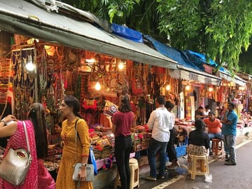 Private Textile Heritage Tour in New Delhi