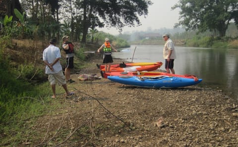 Kayaking Adventure in Mae Ngat Valley on the Ping River