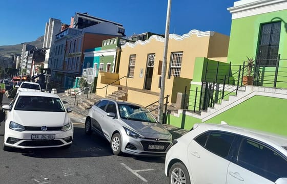 Table Mountain, cape peninsula& Penguins Colony Small Group Tour