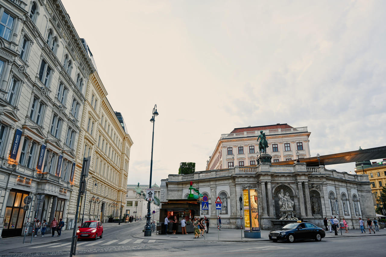Vienna Cultural Heritage in 1 Day - Walking Tour - Audioguide in 7 languages 7