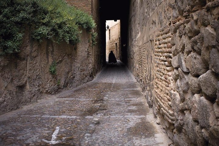 Toledo Day Trip from Madrid: Self-Guided Tour with 7 Monuments 3