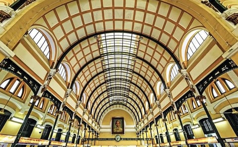 Ho Chi Minh City and Cu Chi Tunnels Small Group Tour