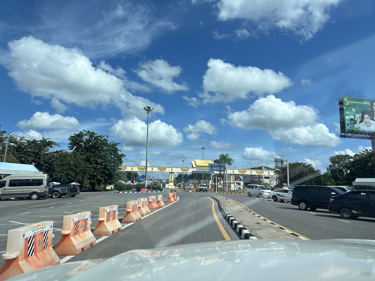 Sunset cruise on Luang Prabang river
