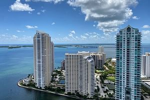 Double Decker City tour & 90 Min Miami Boat Cruise Millionaire homes