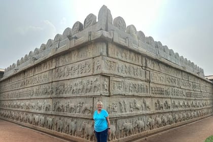 Hubli to Hampi, Badami & Goa Beach Tour