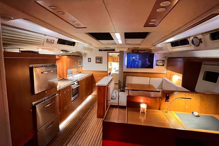 Wine Tasting & Food on Luxury Yacht Sunset – Evening in Marina