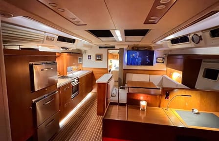 Wine Tasting & Food on Luxury Yacht Sunset – Evening in Marina