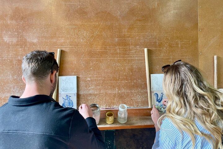 Private Lisbon Wine & Tile Painting Tour – Sesimbra & Traditions