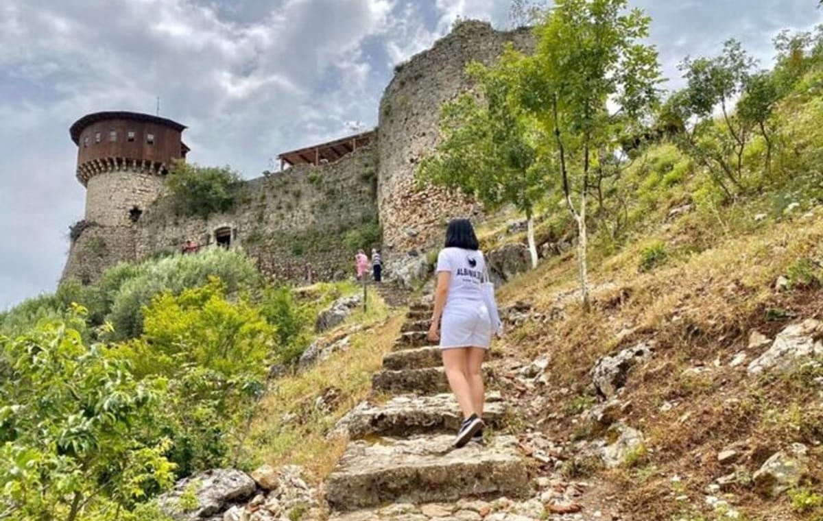 From Tirana: Hiking to Pellumbas Cave and Petrela Castle
