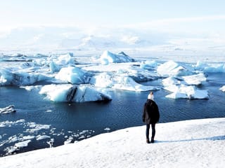 Glacier lagoon in winter