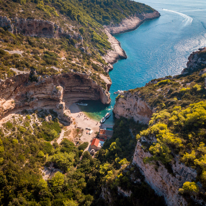 Private Blue Cave - 5 islands tour from Trogir 7