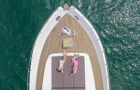 Private Luxury Yacht Tour of the Bosphorus in Istanbul