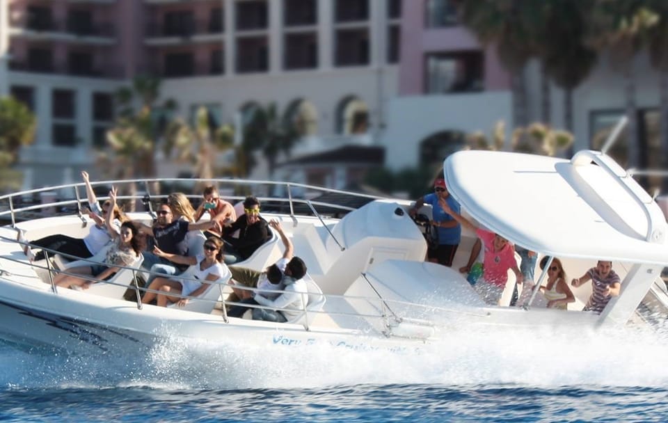 Speedboat Day Trip to Comino and Blue Lagoon from St. Julian's