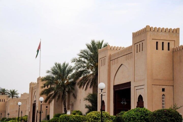 Private Day Trip to Nizwa & Jabal Shams (The Grand Canyon of Oman) 2