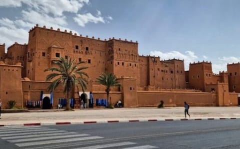 2 Days Desert Adventure in Marrakech to Fes via Merzouga