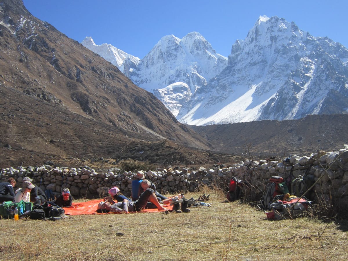 19 Days Mera Peak Climbing & Expedition – One Life-Changing Himalayan Adventure