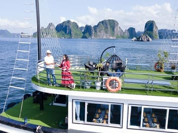 Wego Halong Cruise 1 Day Trip from Hanoi by Expressway