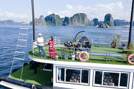 Wego Halong Bay Cruise Day Trip: Kayaking, Cave Exploration & Scenic Views