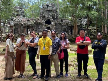 Angkor Wat Sunrise or Sunset Private Temple Tour in Siem Reap