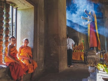 Monk at Angkor Wat Temple, Around Cambodia Travel.